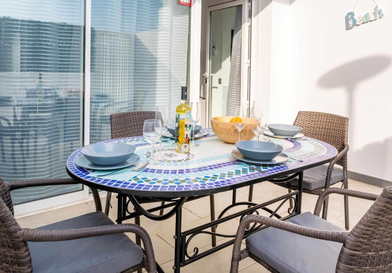Monterey House Playa Blanca Villa Ngoại thất bức ảnh